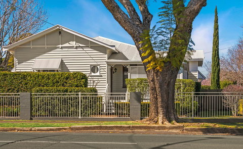 Frangipani House - Accommodation Resorts 27