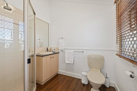 Frangipani House - Accommodation Resorts 16