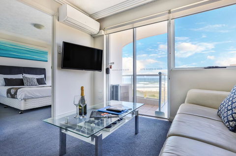 Regency On The Beach - Accommodation Resorts 4