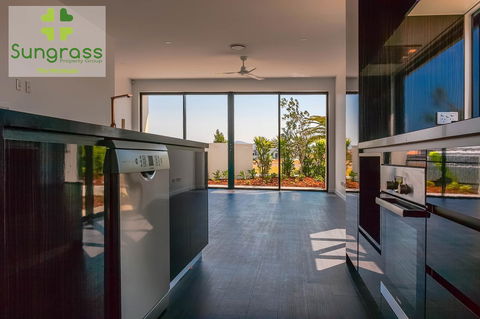 The Residences At The Peninsula - Accommodation Resorts 25