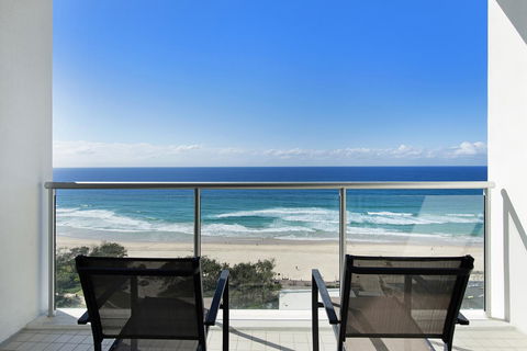ULTIQA Air On Broadbeach - Accommodation Resorts 12
