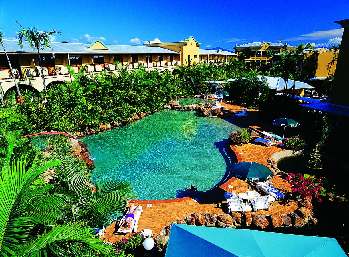 Manunda QLD Accommodation Resorts