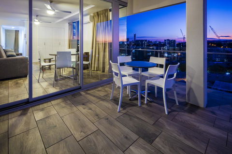 Direct Collective - Pavilion And Governor On Brookes - Accommodation Resorts 14
