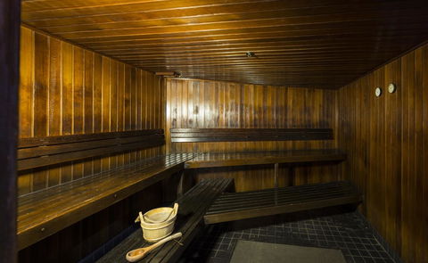 Oaks Brisbane Aurora Suites - Accommodation Resorts 5