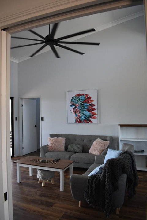 Ironbark House - Accommodation Resorts 15