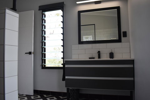 Ironbark House - Accommodation Resorts 26