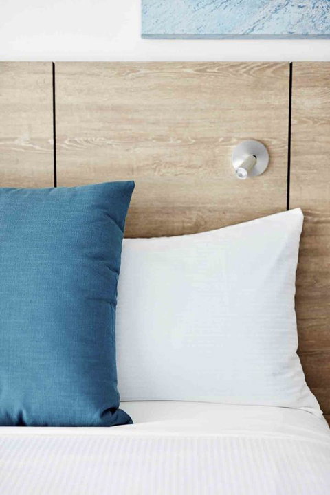 Novotel Cairns Oasis Resort - Accommodation Resorts 18