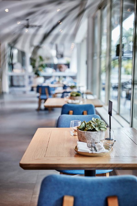 Novotel Cairns Oasis Resort - Accommodation Resorts 19