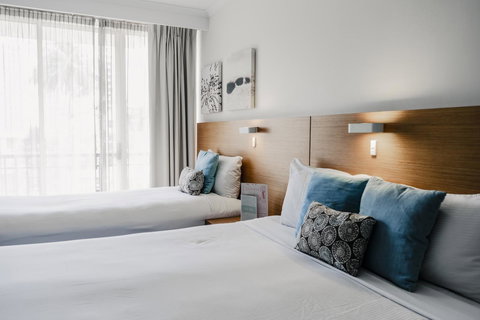 Novotel Cairns Oasis Resort - Accommodation Resorts 23