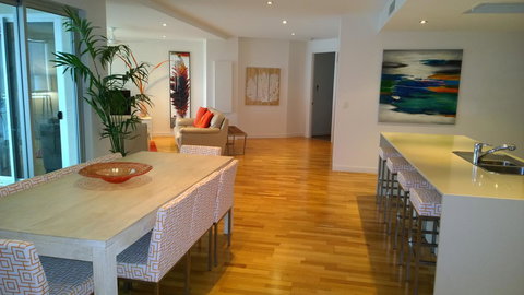 Coral Cove Apartments - Accommodation Resorts 4