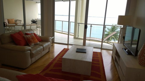 Coral Cove Apartments - Accommodation Resorts 28