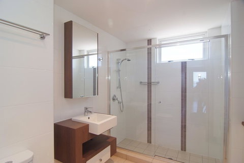 Coral Cove Apartments - Accommodation Resorts 10