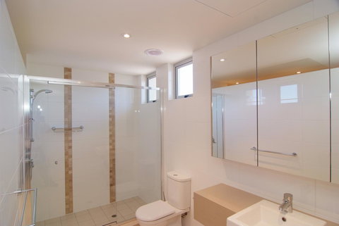 Coral Cove Apartments - Accommodation Resorts 12