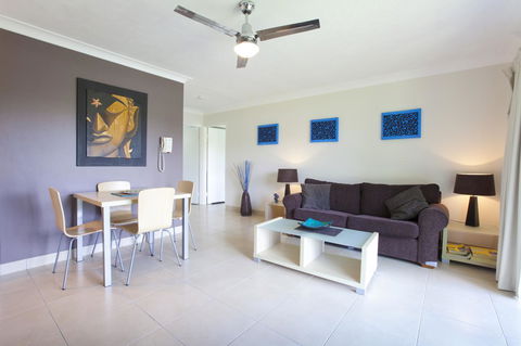 Bay Of Palms - Accommodation Resorts 38