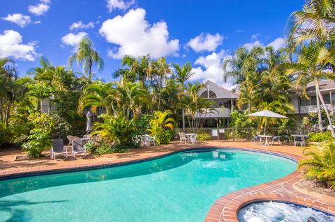 Bay Of Palms - Accommodation Resorts 13