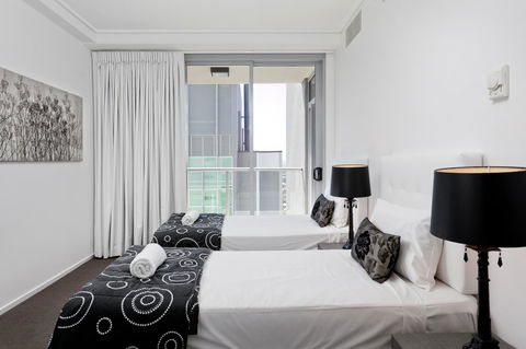 Mantra On The Quay - Accommodation Resorts 17
