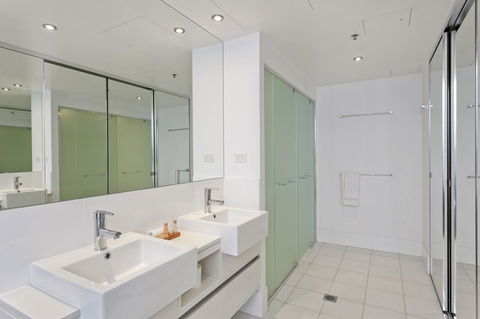 Mantra On The Quay - Accommodation Resorts 14