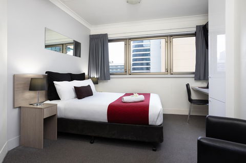 George Williams Hotel - Accommodation Resorts 5