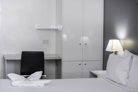 George Williams Hotel - Accommodation Resorts 20