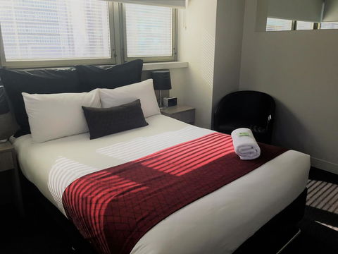 George Williams Hotel - Accommodation Resorts 12
