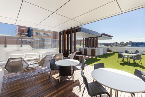 The Milton Brisbane - Accommodation Resorts 13