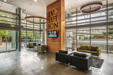 Evolution Apartments - Accommodation Resorts 1
