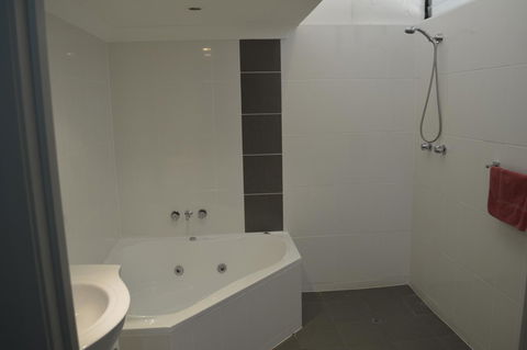 Kallangur Motel - Accommodation Resorts 33