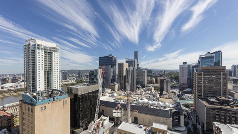 Oaks Brisbane Festival Suites - Accommodation Resorts 2
