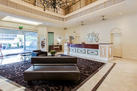 Central Cosmo Apartment Hotel - Accommodation Resorts 6