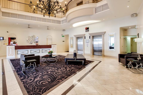 Central Cosmo Apartment Hotel - Accommodation Resorts 3
