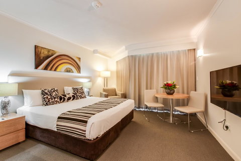 Central Cosmo Apartment Hotel - Accommodation Resorts 19