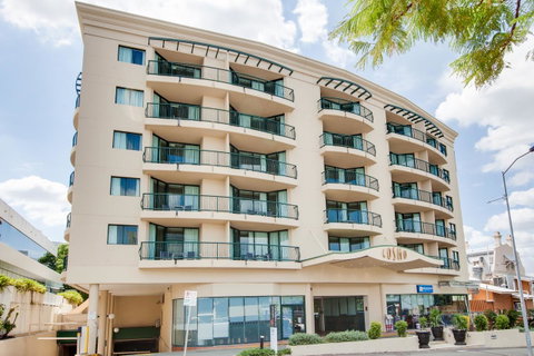 Central Cosmo Apartment Hotel - Accommodation Resorts 13