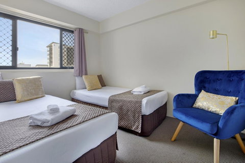 The Metropolitan Spring Hill - Accommodation Resorts 23