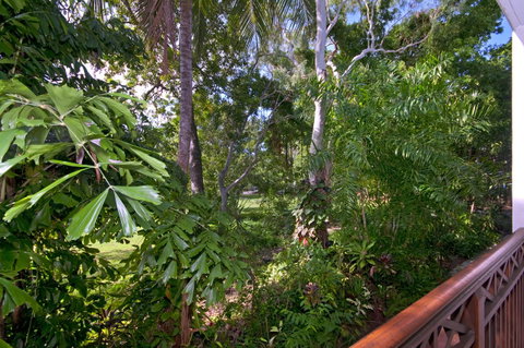 Freestyle Resort Port Douglas - Accommodation Resorts 6