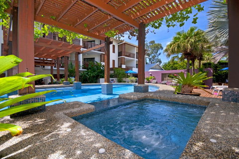 Freestyle Resort Port Douglas - Accommodation Resorts 4