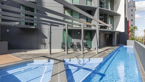 Oaks Brisbane On Felix Suites - Accommodation Resorts 3