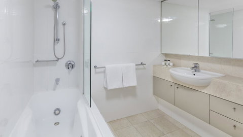 Oaks Brisbane On Felix Suites - Accommodation Resorts 11