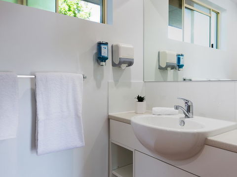 Anchor Motel Noosa - Accommodation Resorts 6