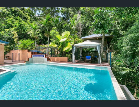 Cairns Rainforest Retreat - Accommodation Resorts 6