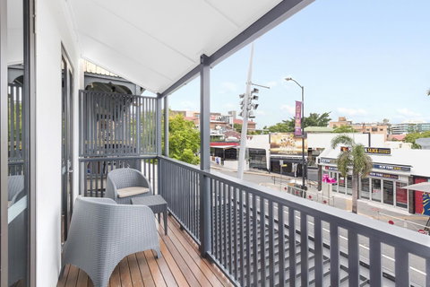 The Beetson Hotel -formerly Gambaro Hotel - Accommodation Resorts 25