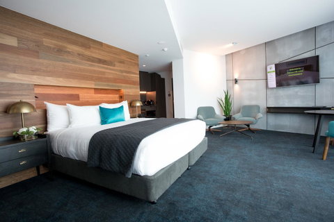Eatons Hill Hotel - Accommodation Resorts 35