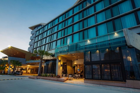 Eatons Hill Hotel - Accommodation Resorts 2