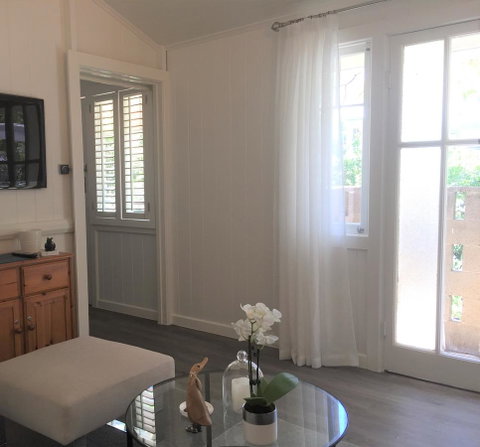 Halcyon On Bardon - Accommodation Resorts 11
