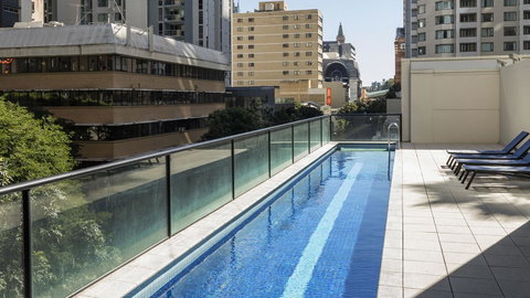 Oaks Brisbane River City Suites - Accommodation Resorts 2