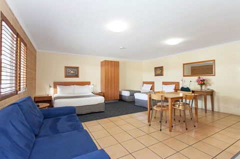 Windmill Motel & Events Centre - Accommodation Resorts 14