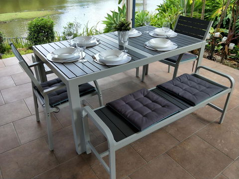 Waterfront Theme Park Getaway - Accommodation Resorts 16