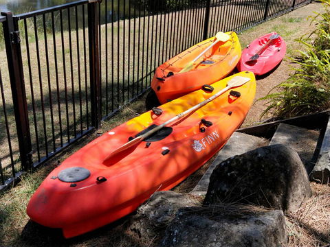 Waterfront Theme Park Getaway - Accommodation Resorts 19