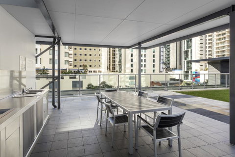 Apartments @ 108 Albert - Accommodation Resorts 10