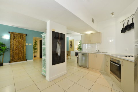 Club Tropical Resort - Official Onsite Reception & Check In - Accommodation Resorts 29