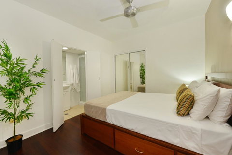Club Tropical Resort - Official Onsite Reception & Check In - Accommodation Resorts 6